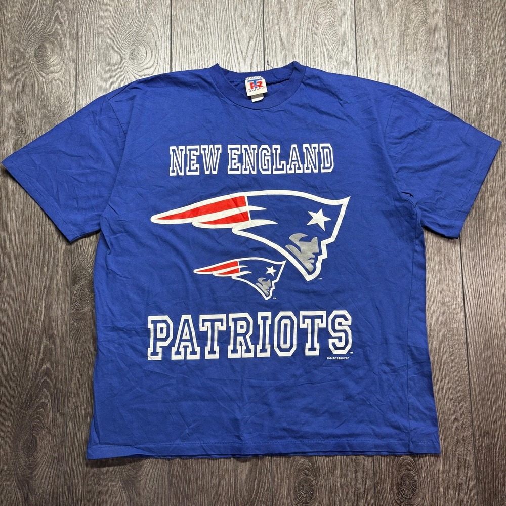 Vintage New England Patriots 1990s NFL T Shirt XL Blue Football 1996